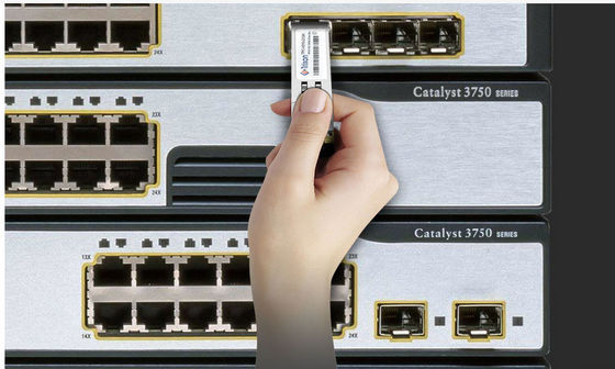 Ψηφιακές διαγνωστικές δυνατότητες QSFP Transceiver Module 1310nm Quadra Small Form-Factor Pluggable Transceiver με ταχύτητα δεδομένων έως 25,78125Gbps